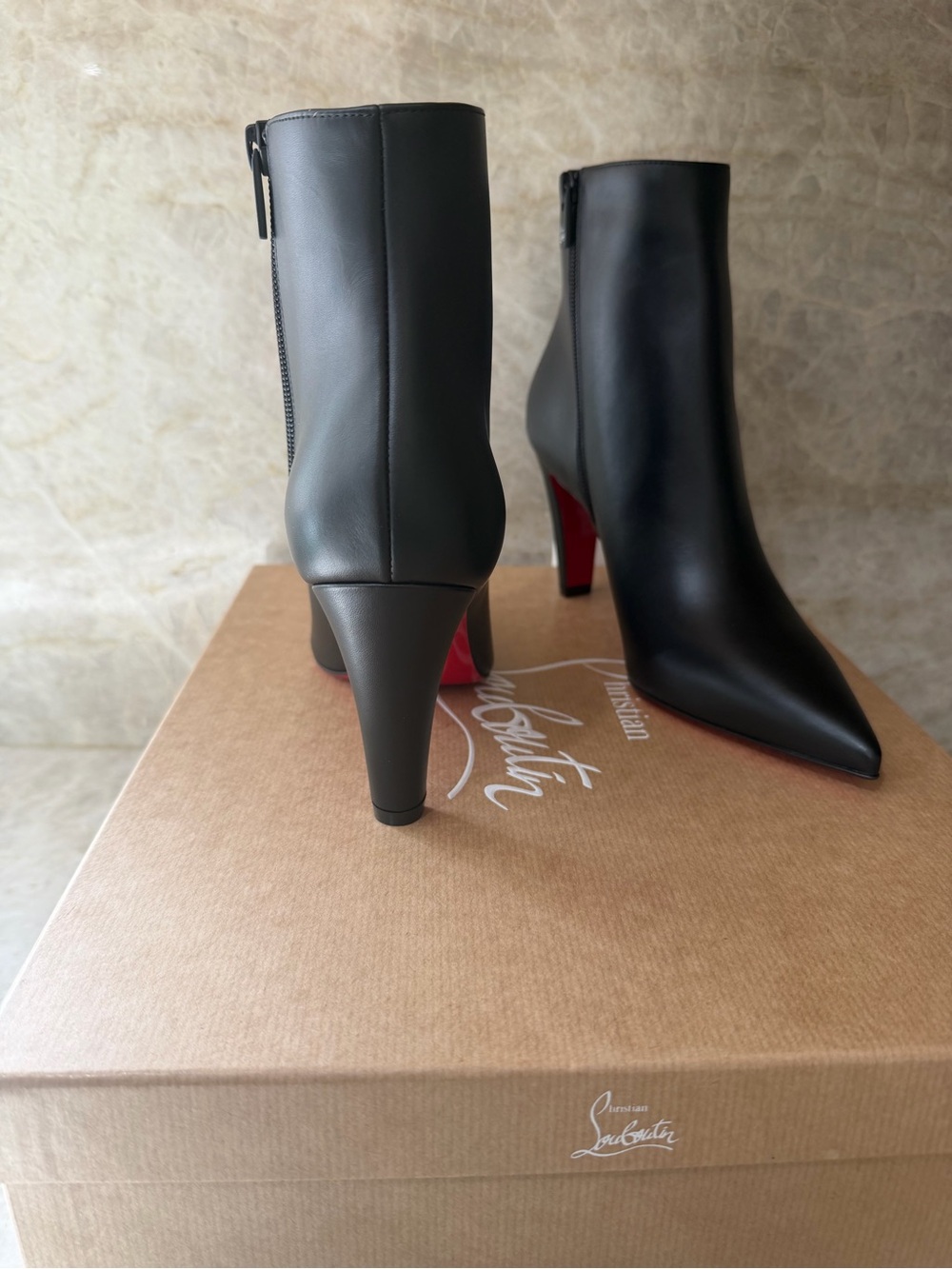 Christian Louboutin Vibella booty 85 - Picture 9 of 11